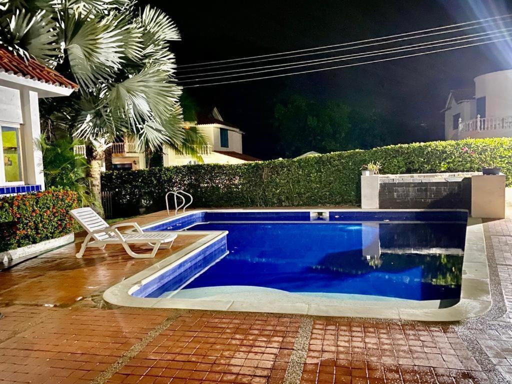 Сasa de vacaciones Casa En Condominio La Hacienda Con Piscina Melgar