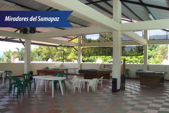 Centro Vacacional Miradores Del Sumapaz Pensión
