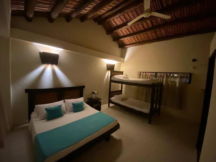 Hotel Las Palmas Melgar