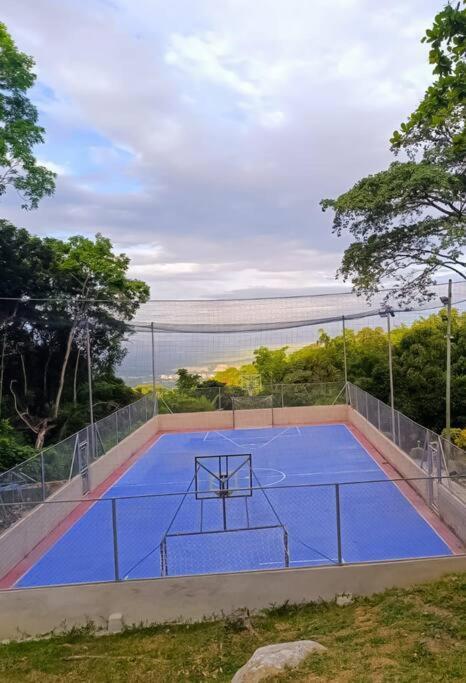 Сasa de vacaciones Vacacional En - Capacidad Max. 26 Melgar