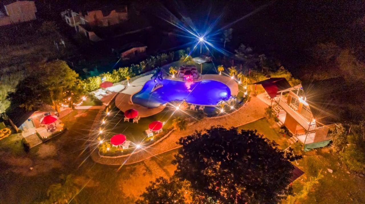 Covenitas Atardecer, Amplia Con Piscina Tipo Playa, Maximo 34 Personas Apartamento