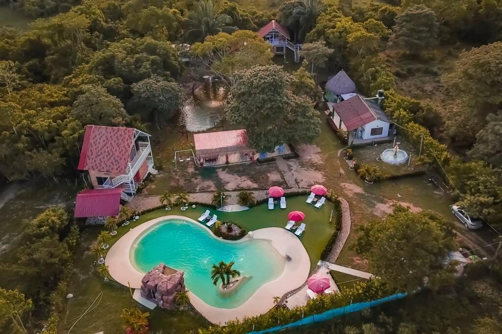 Covenitas Atardecer, Amplia Con Piscina Tipo Playa, Maximo 34 Personas Apartamento