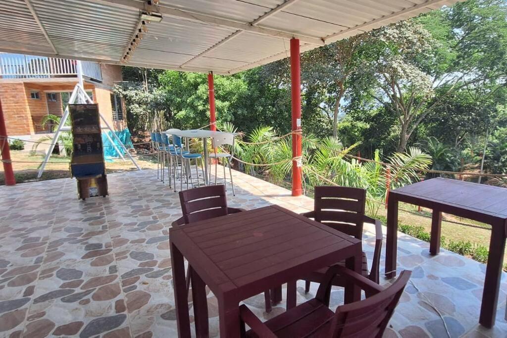 Covenitas Atardecer, Amplia Con Piscina Tipo Playa, Maximo 34 Personas Apartamento