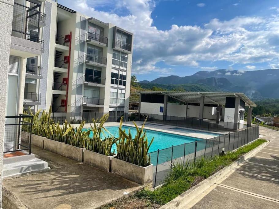 Apartamento Apto En Melgar, Terraza, Bbq Privado Y Piscina Melgar