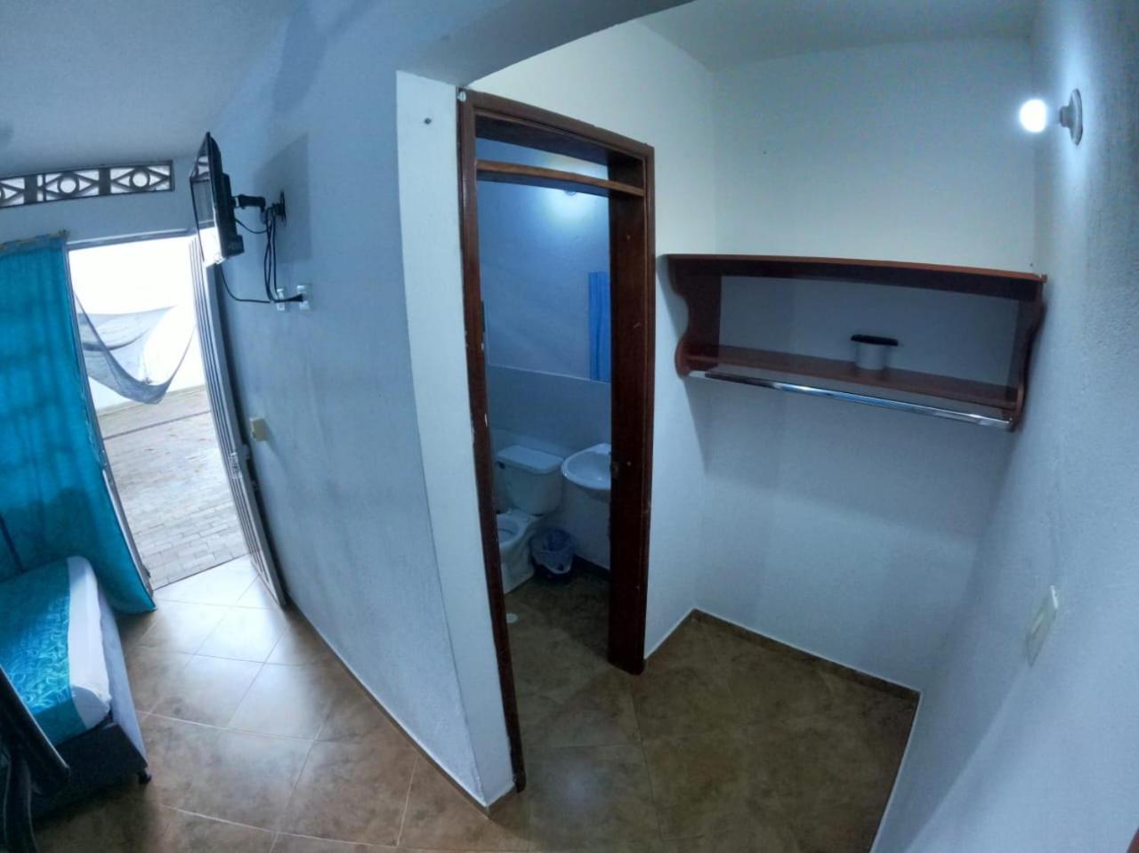 Hotel Nuevo Camila 3*
