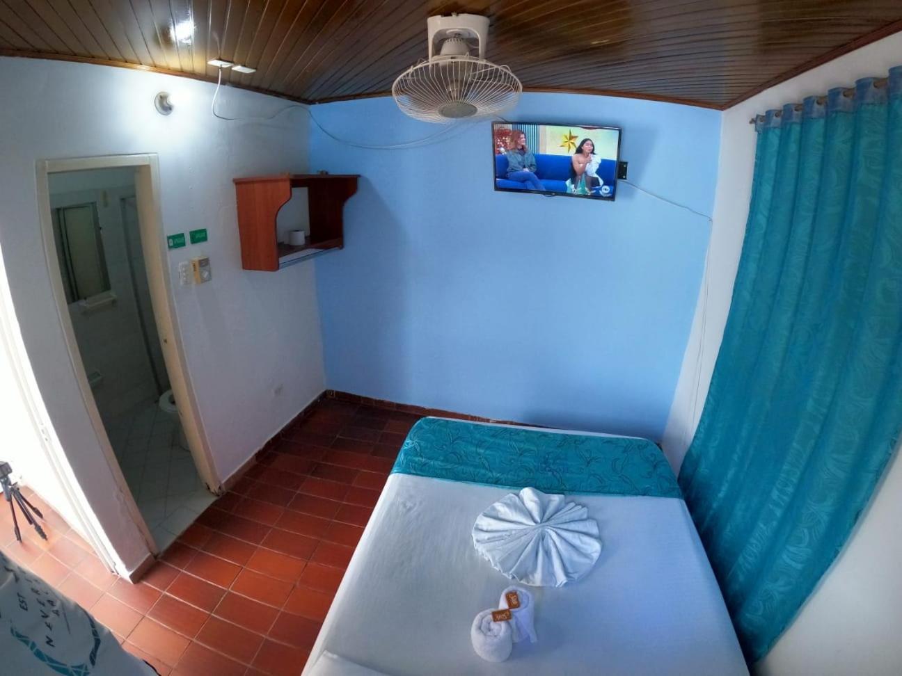 Nuevo Camila Hotel 3*