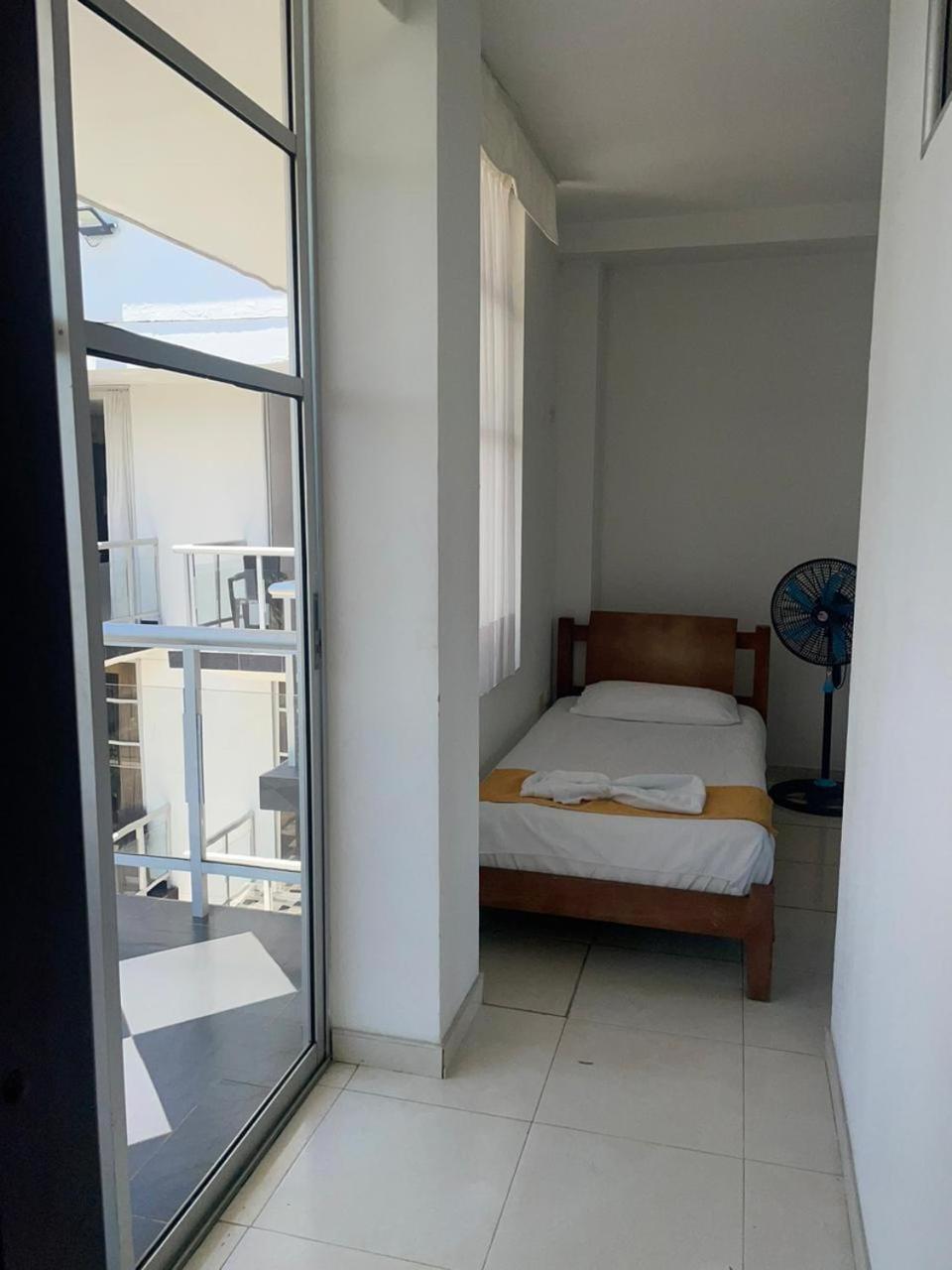 Boutique Paradise. Hotel Melgar