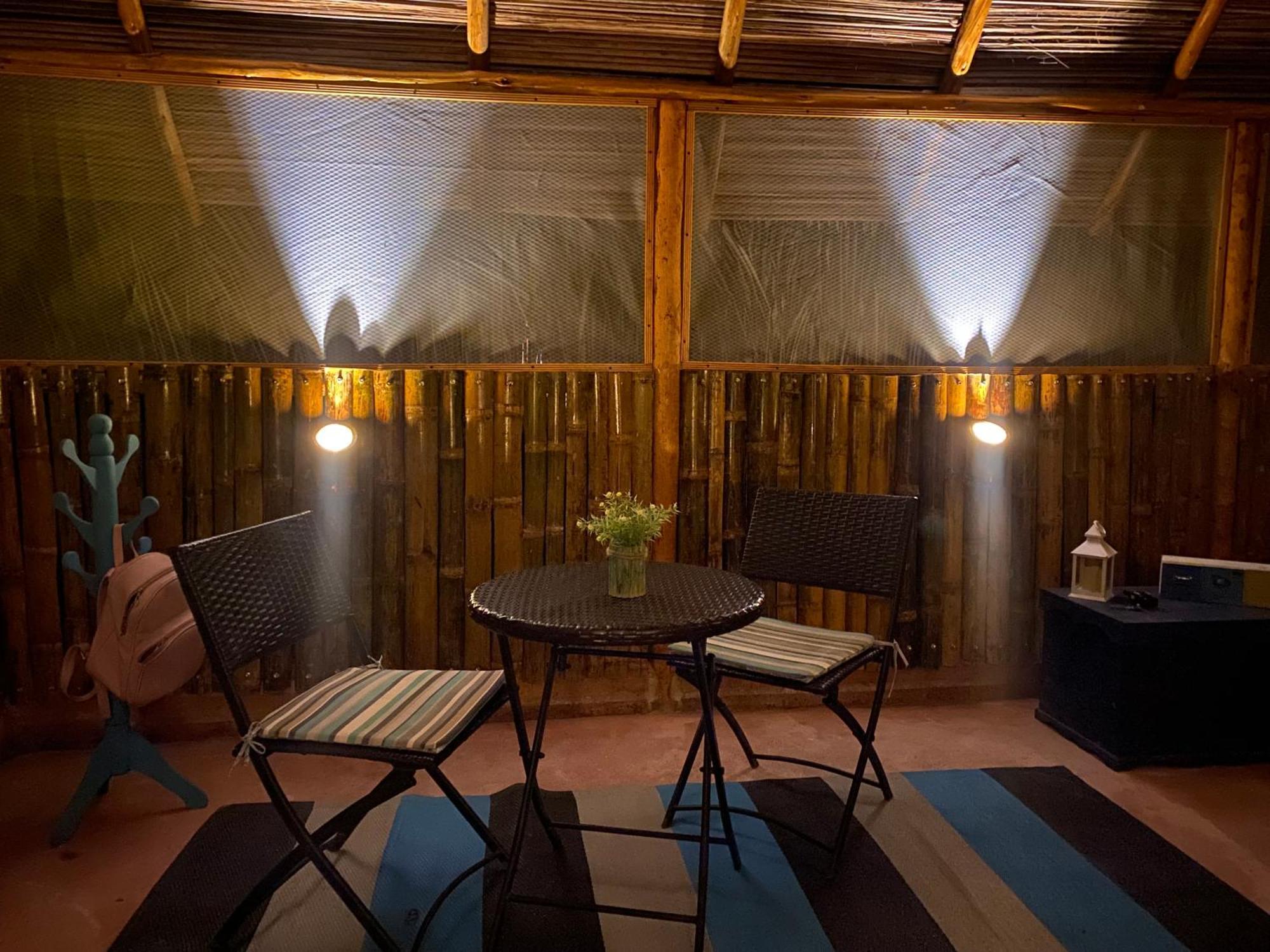 Mangoo Glamping