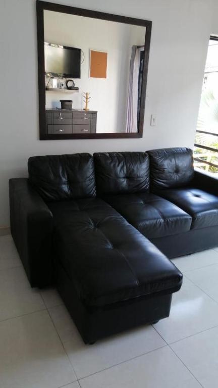Santys House Amoblados Con Capacidad 6 Personas 6 Personas * Melgar
