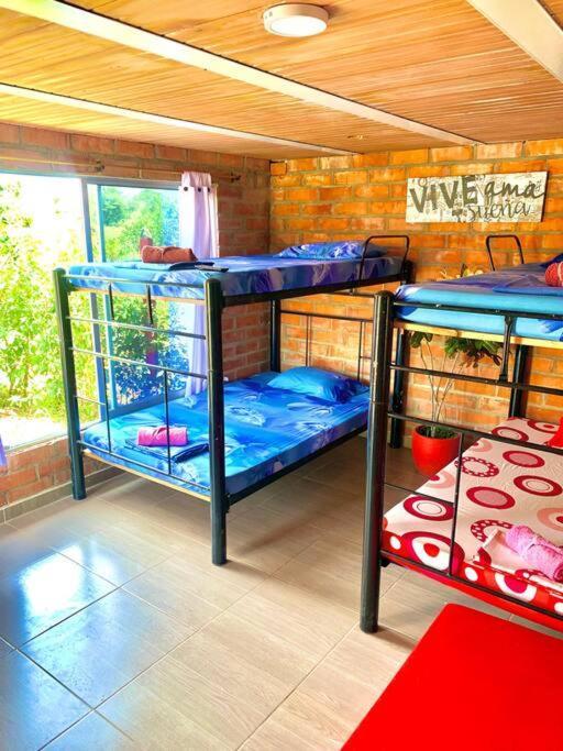 Apartment Covenitas Caribe, Con Piscina Tipo Playa, Capacidad Maxima 34 Personas *