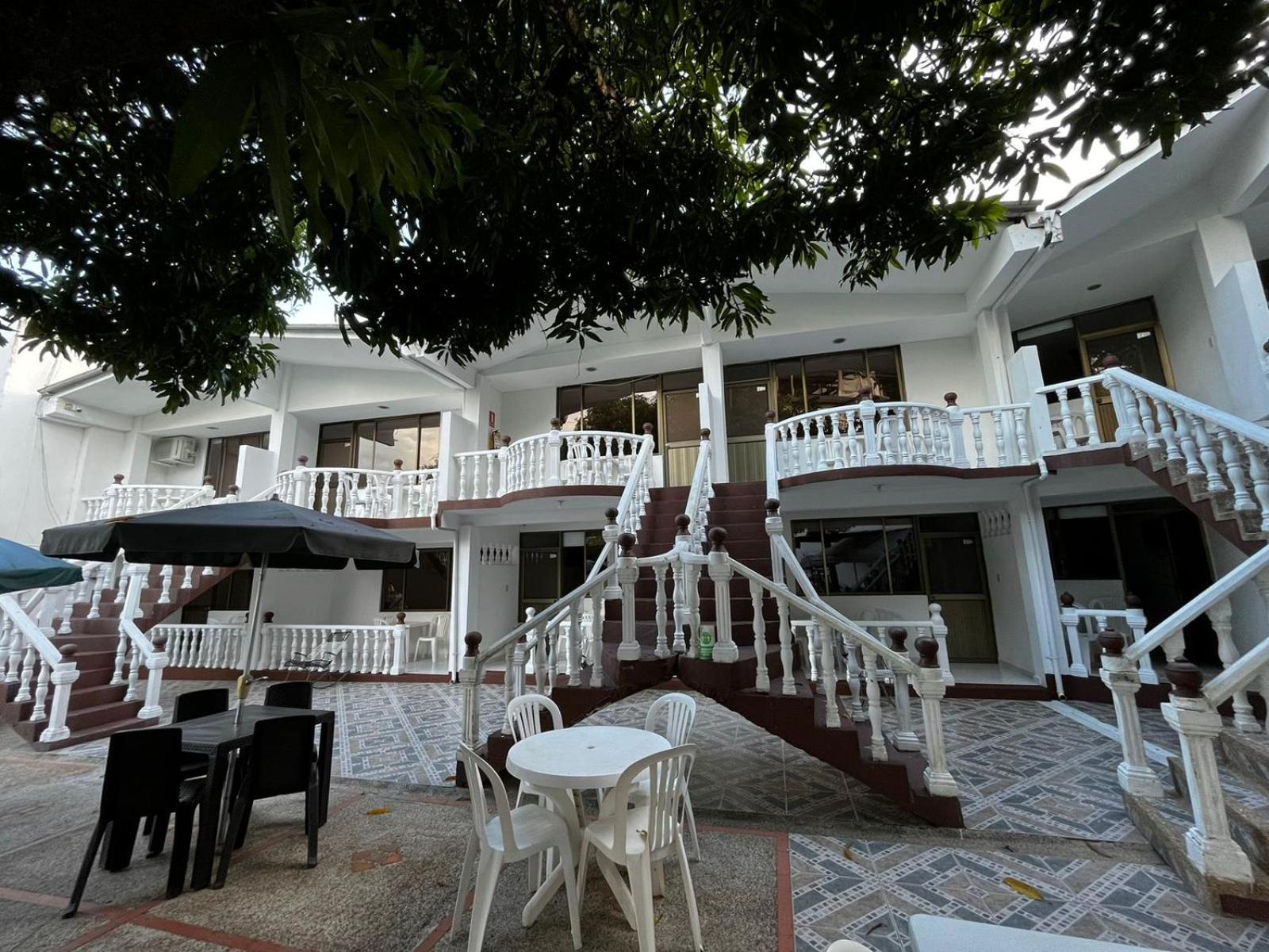 Hotel Restaurante Versalles
