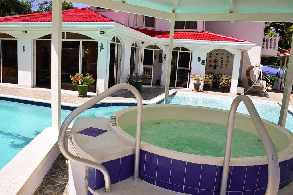 Villa Javier C6 Melgar