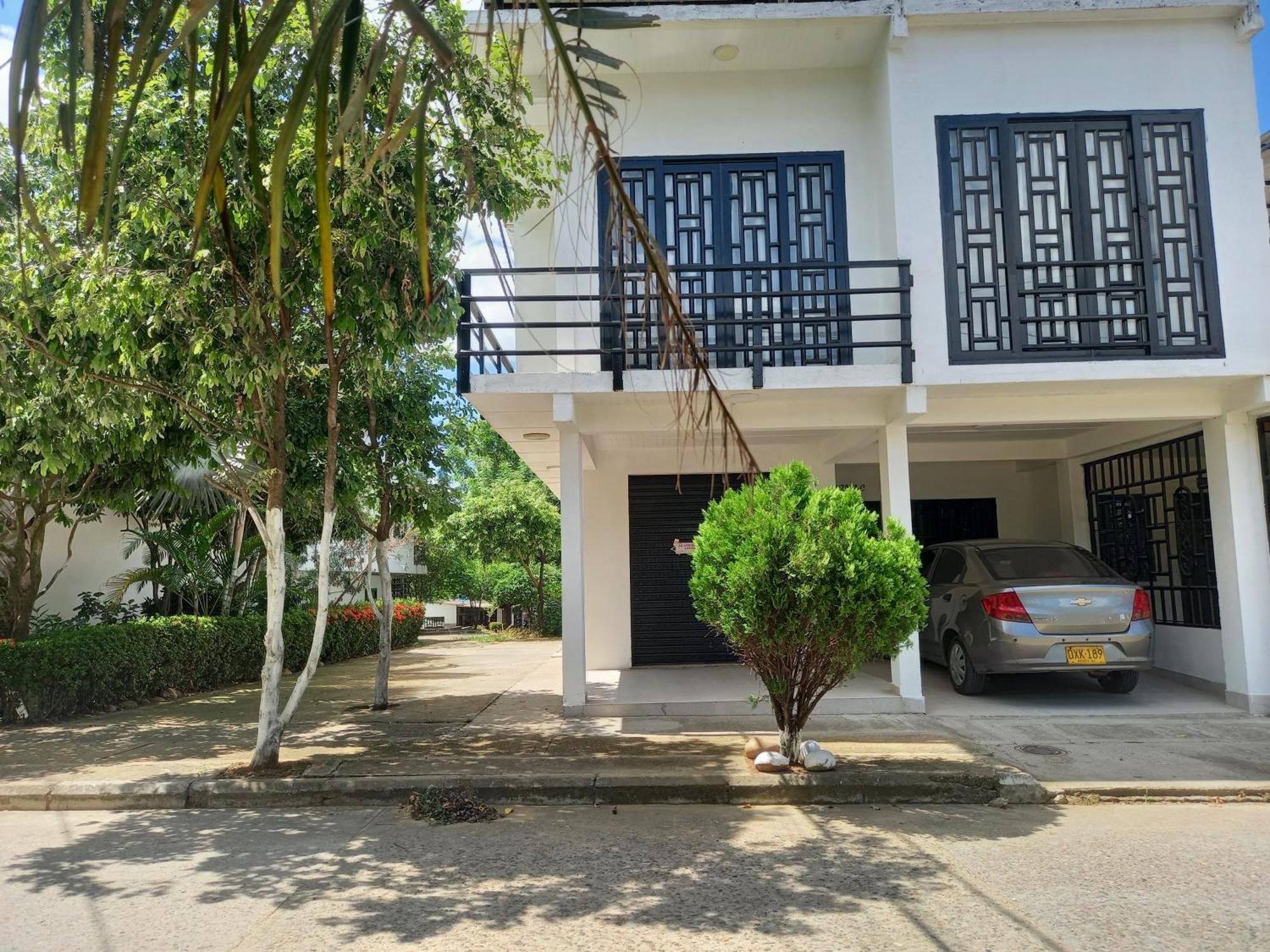 Santys House Amoblados Con Capacidad 6 Personas 6 Personas Melgar