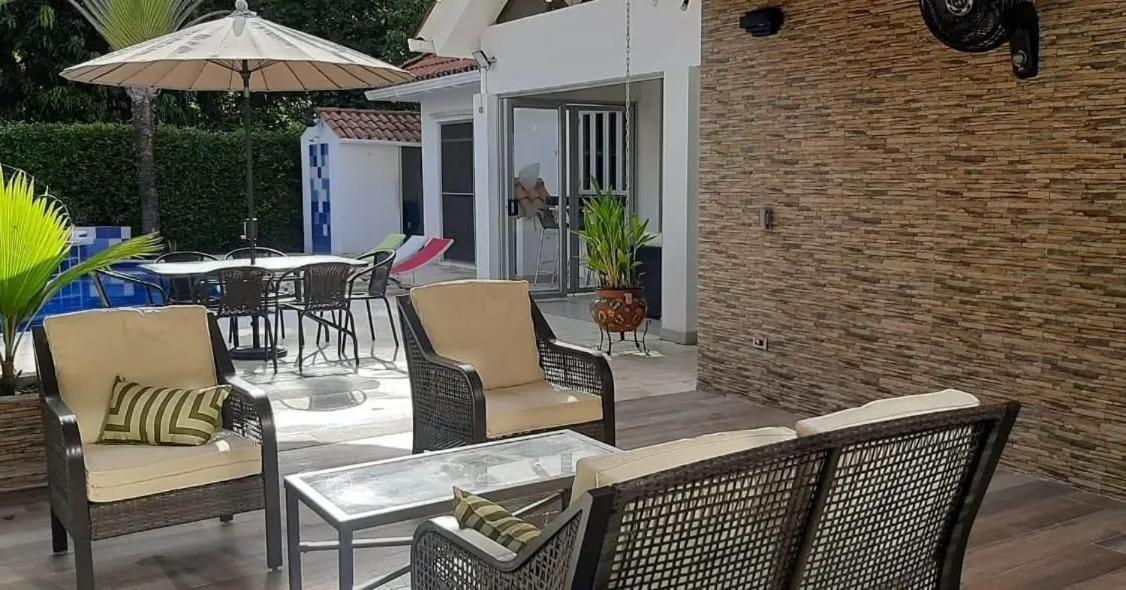 Сasa de vacaciones La Colina