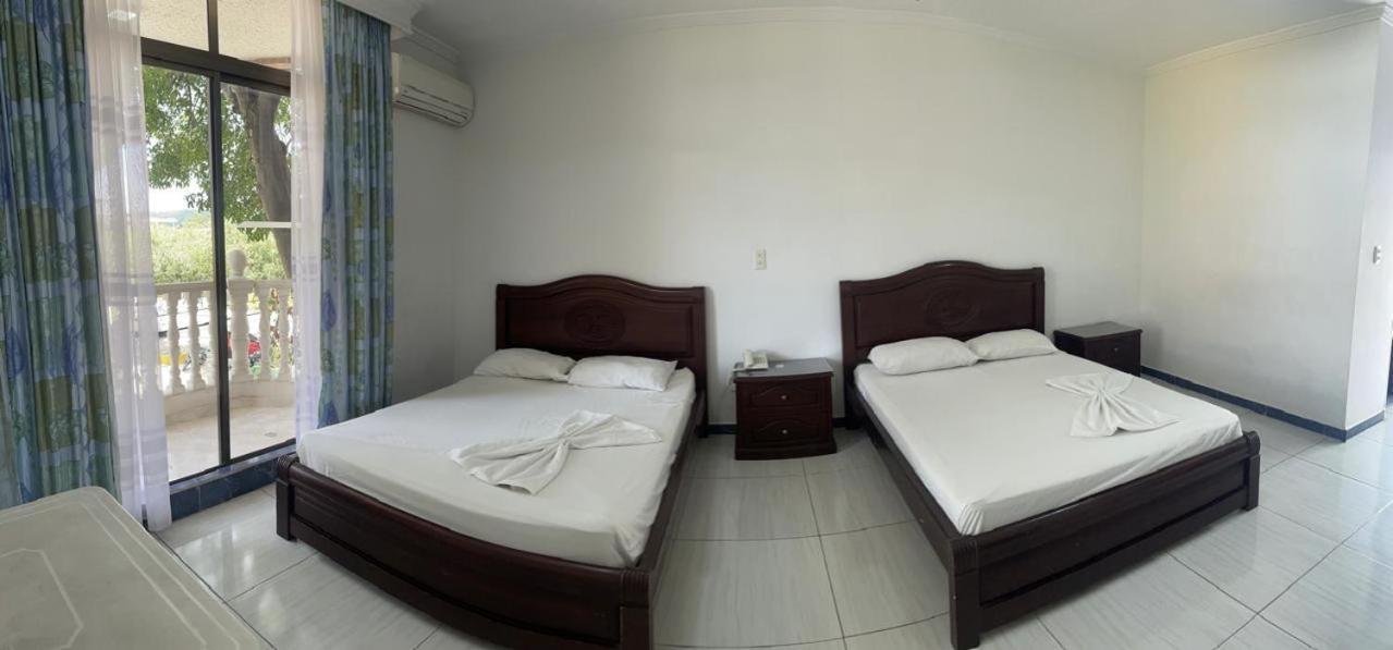 Hotel Zahira 4*
