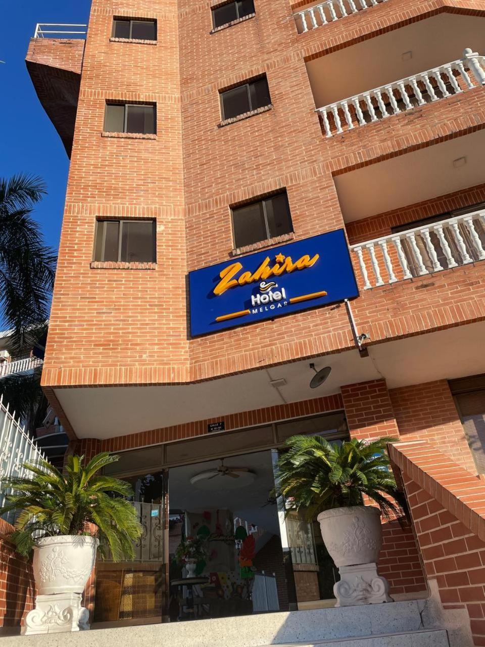 Hotel Zahira Melgar
