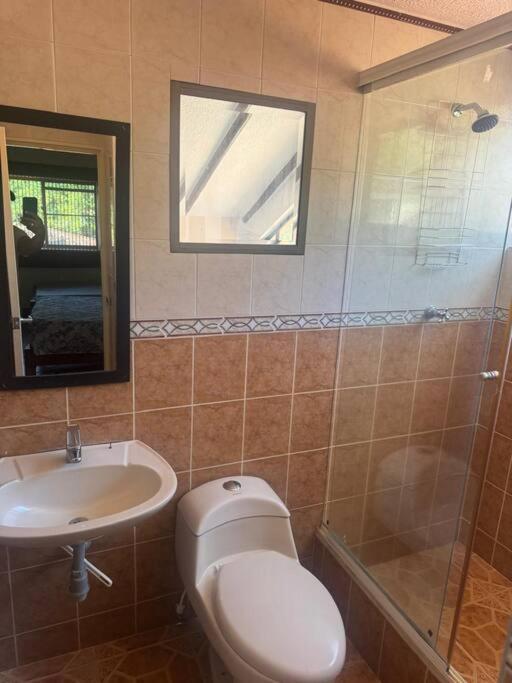 Casa Quinta Con Piscina Privada - Luxury Melgar