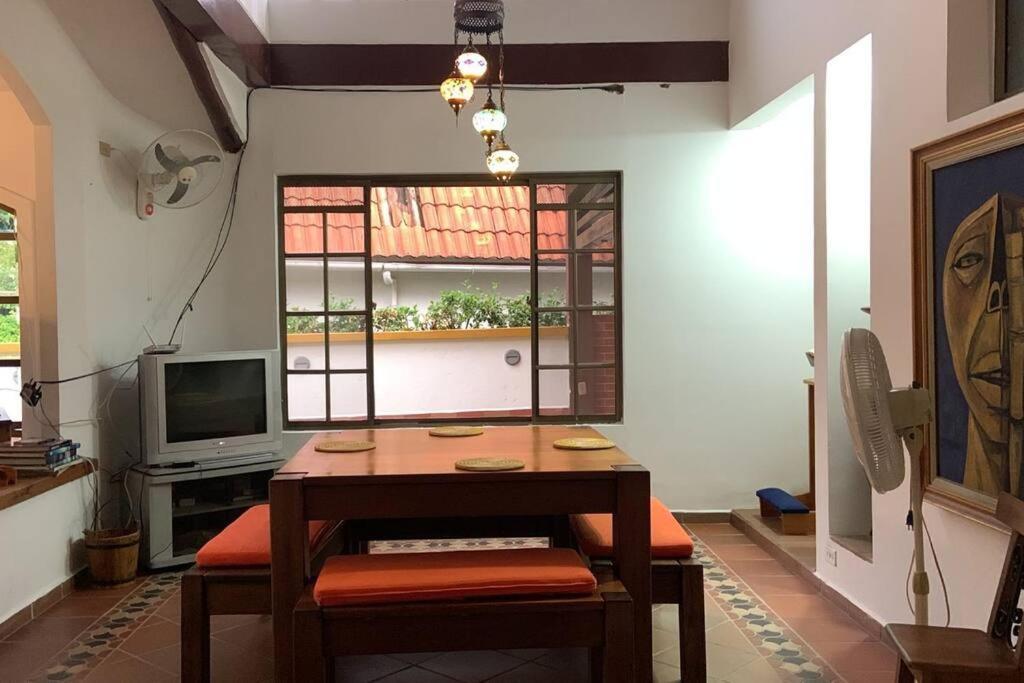 Casa Quinta Con Piscina Privada - Luxury * Melgar