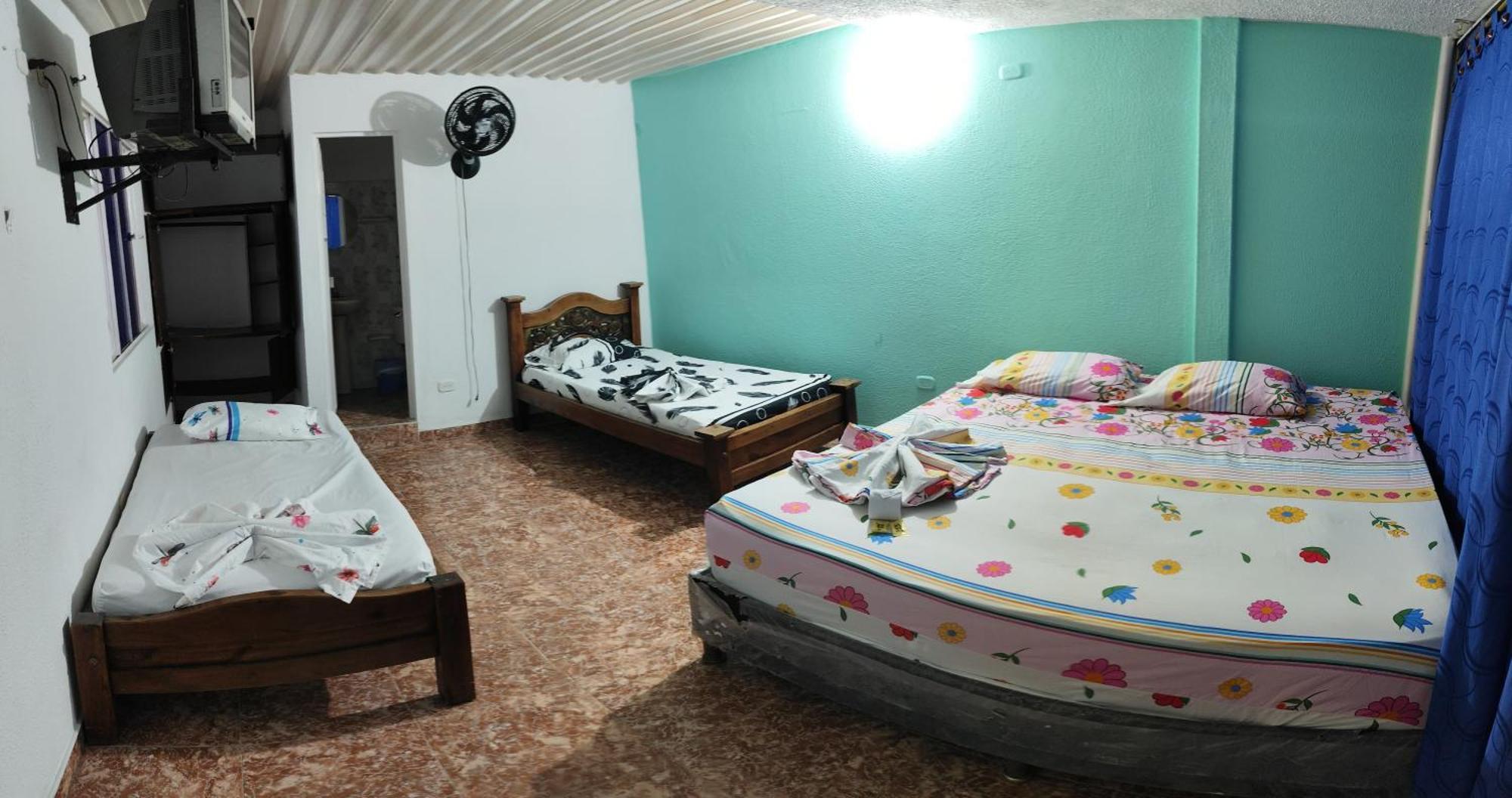 Dinastia Castillo 4*