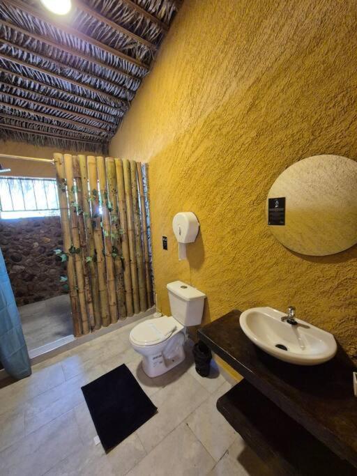 Ecoluxury Yakarta Playa Artificial Minicine * Melgar