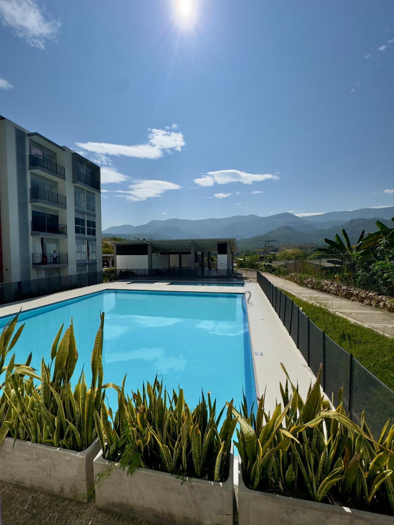 Apto En Melgar, Terraza, Bbq Privado Y Piscina Apartamento Melgar