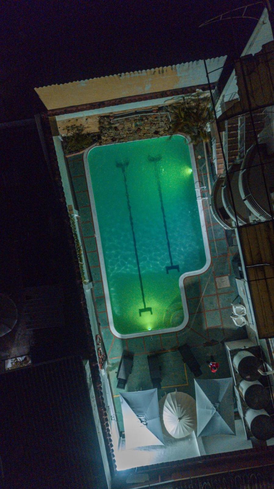 Hotel Leones 4*