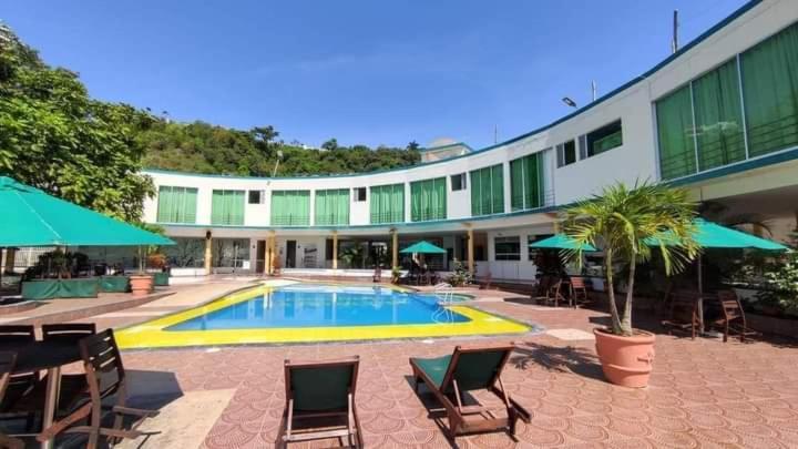 La Cascada Cristalina Hotel 3*