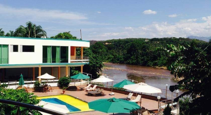 La Cascada Cristalina Hotel