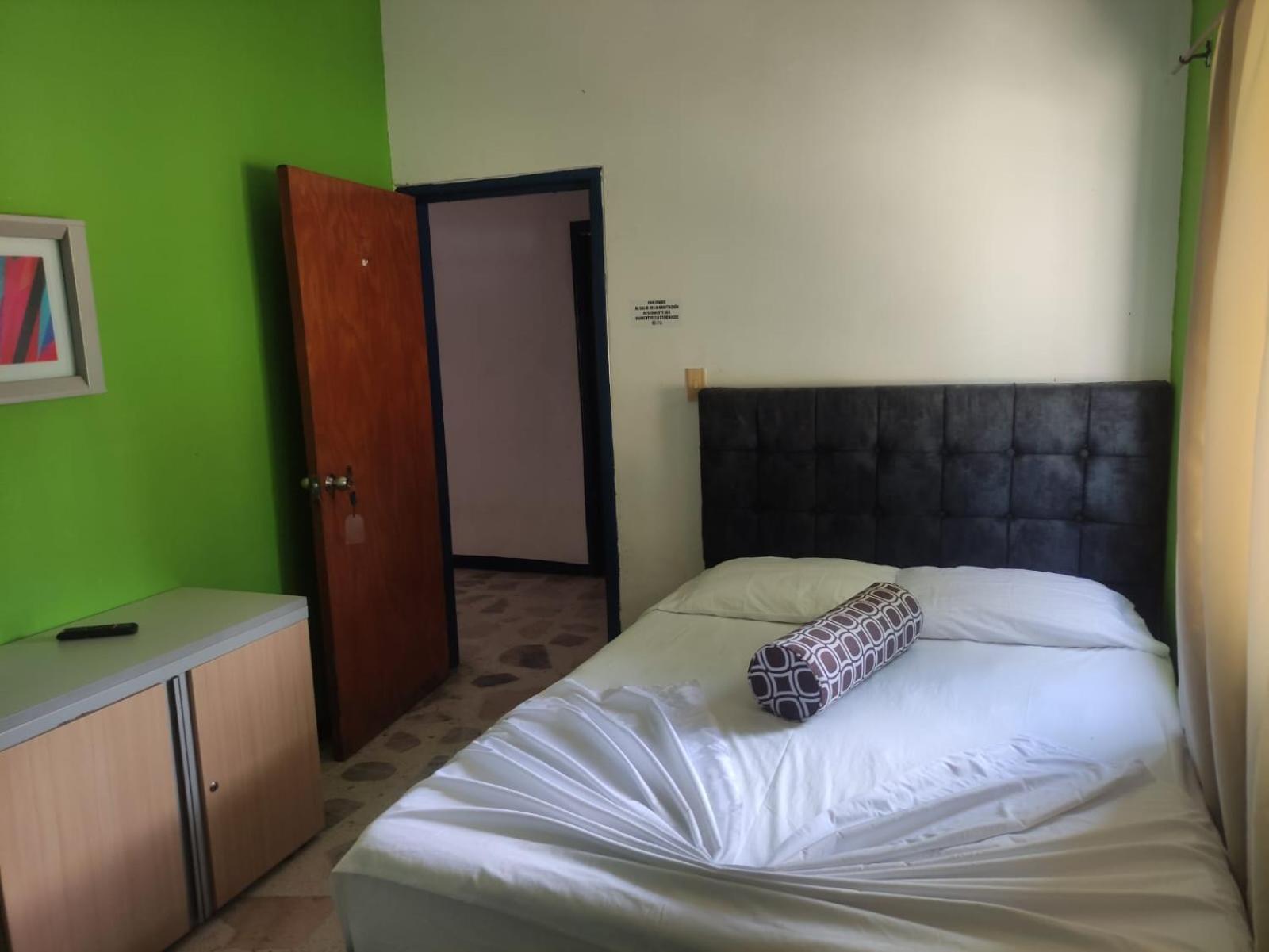 El Marques De San Luis Hotel 2*