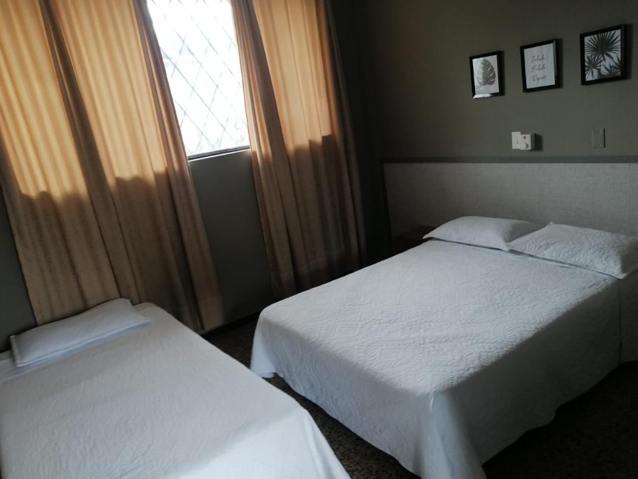 Hotel Plaza Melgar