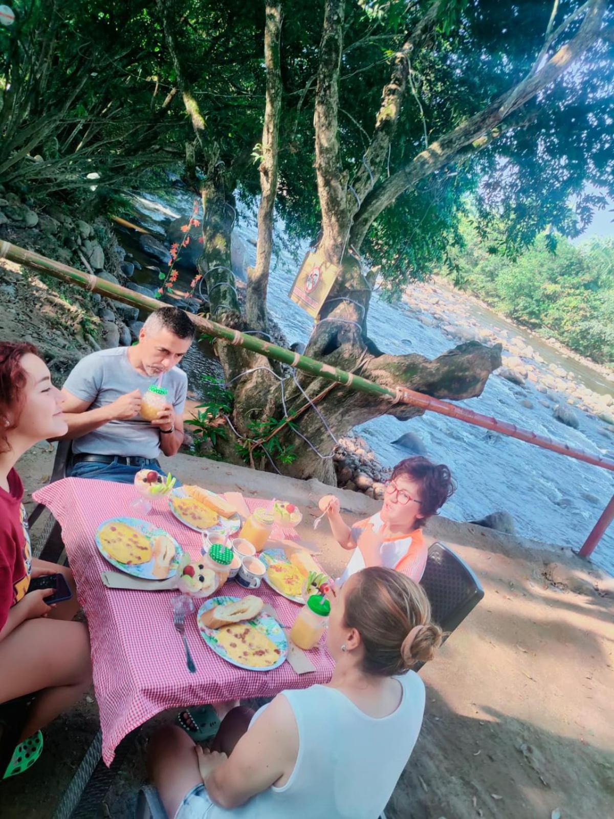 Camping River Glamping