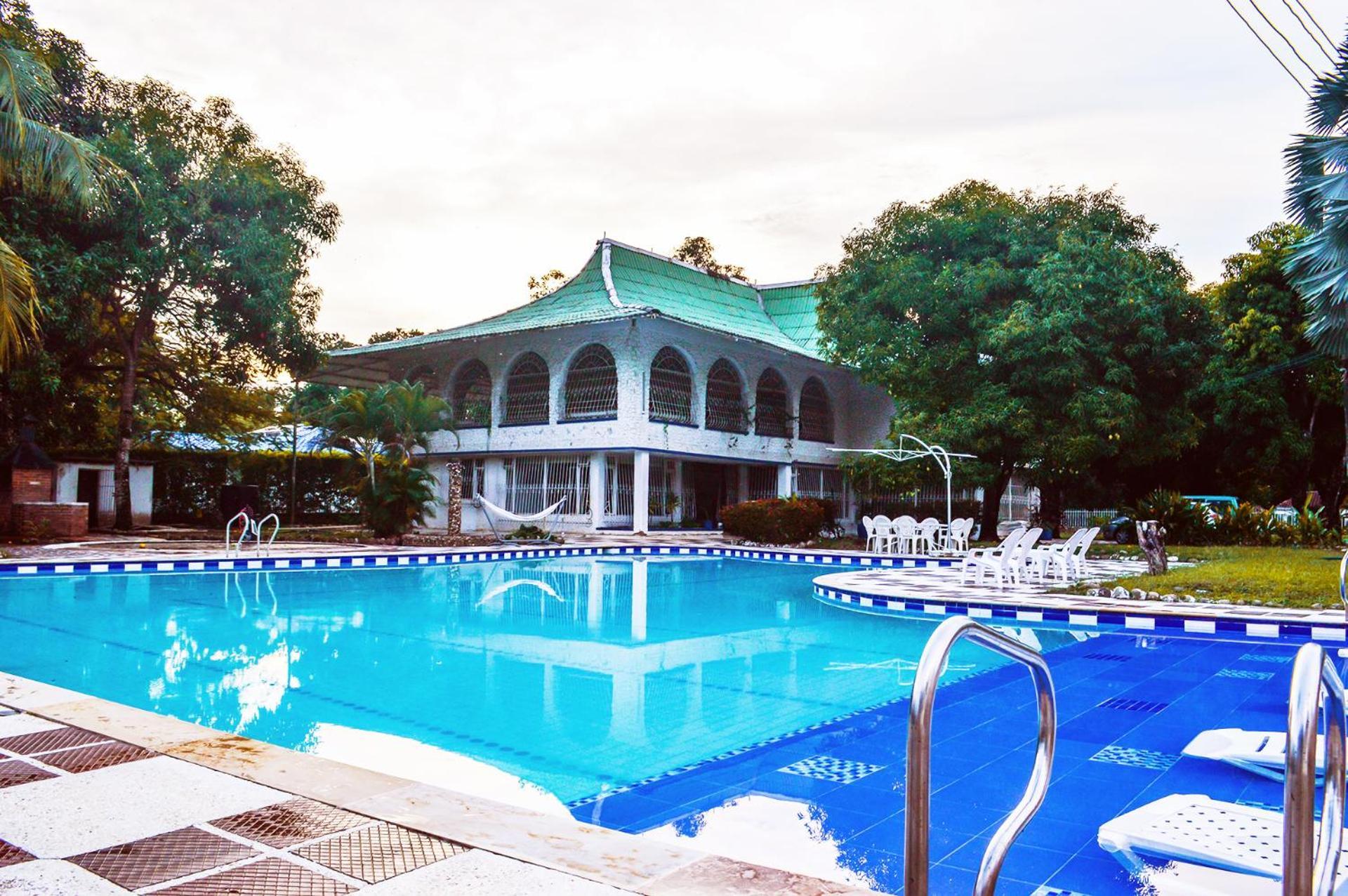 Pool & Fun - Un Paraiso Villa *