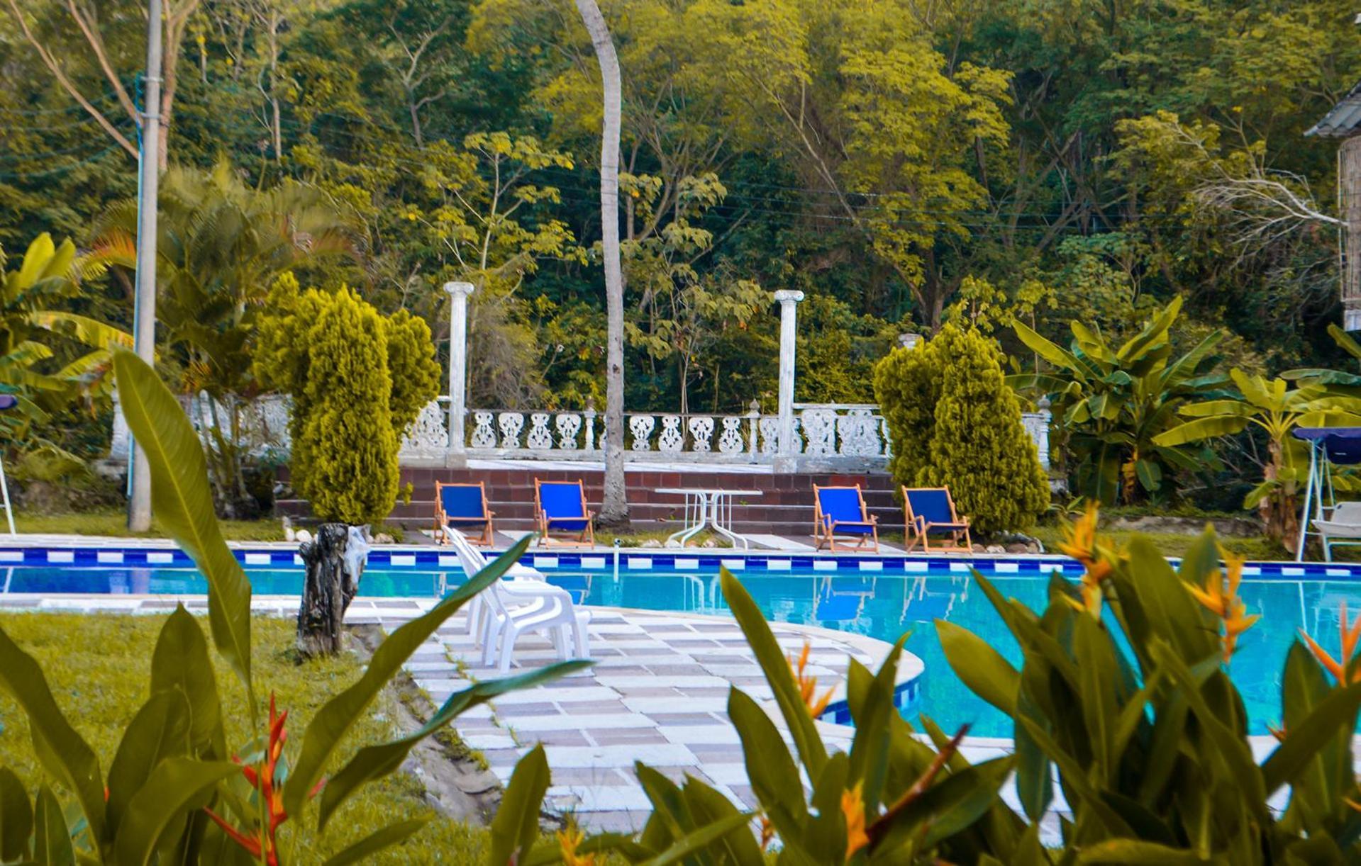 Pool & Fun - Un Paraiso Villa Melgar