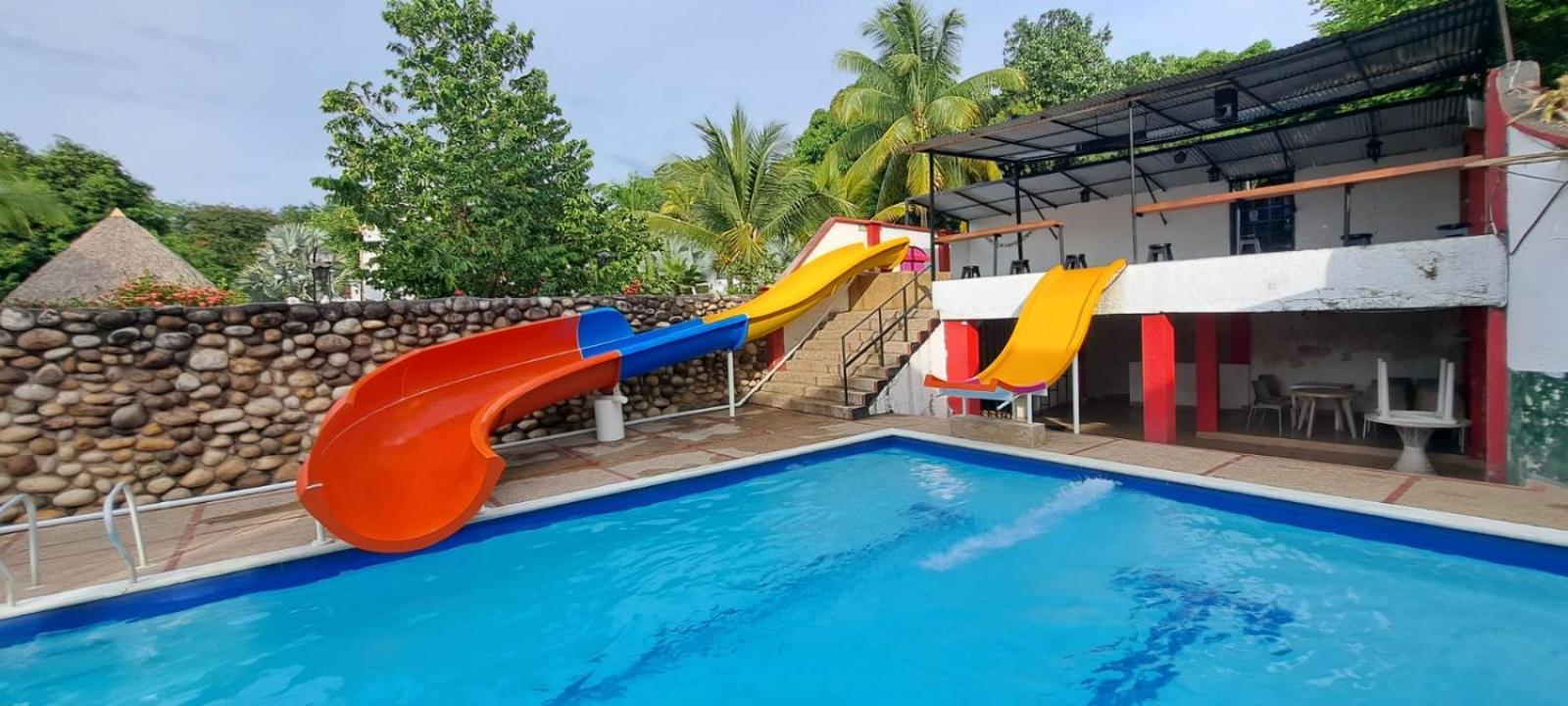 Hotel Janneth *