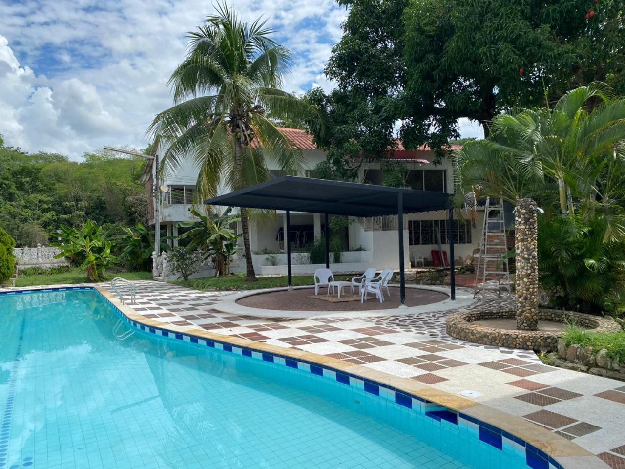 Pool & Fun - Un Paraiso * Melgar