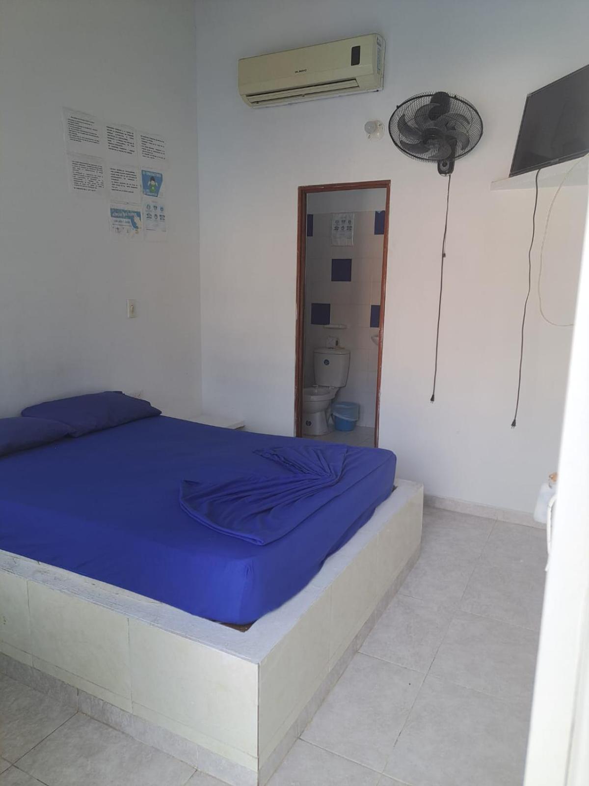 Hotel Santa Marta 3*