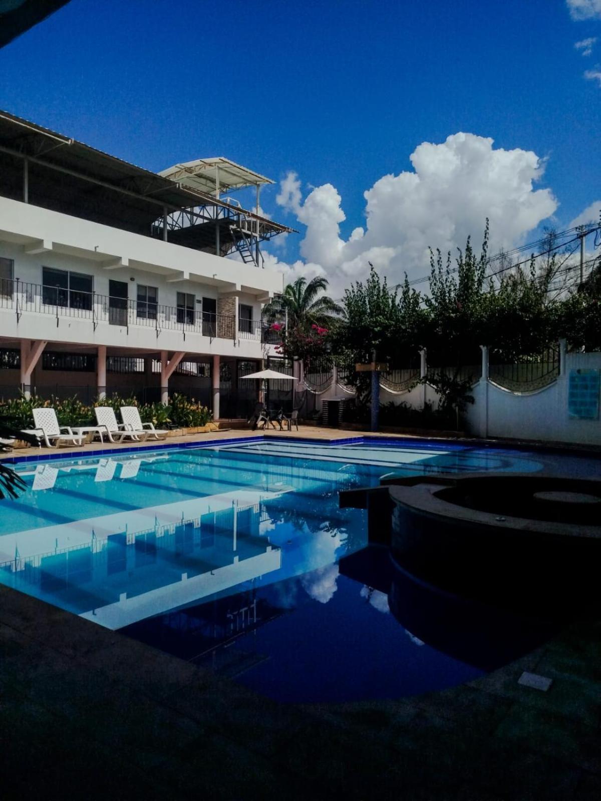 Hotel Cacique Guaicani *