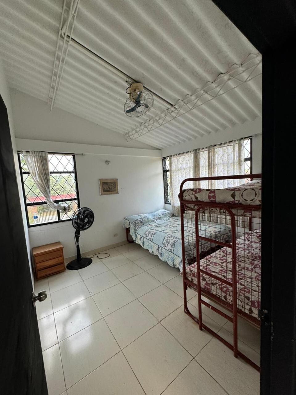 Con Pisicina Privada Сasa de vacaciones Melgar