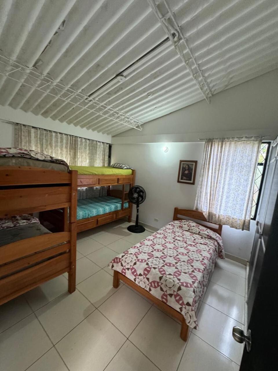 Con Pisicina Privada Сasa de vacaciones Melgar