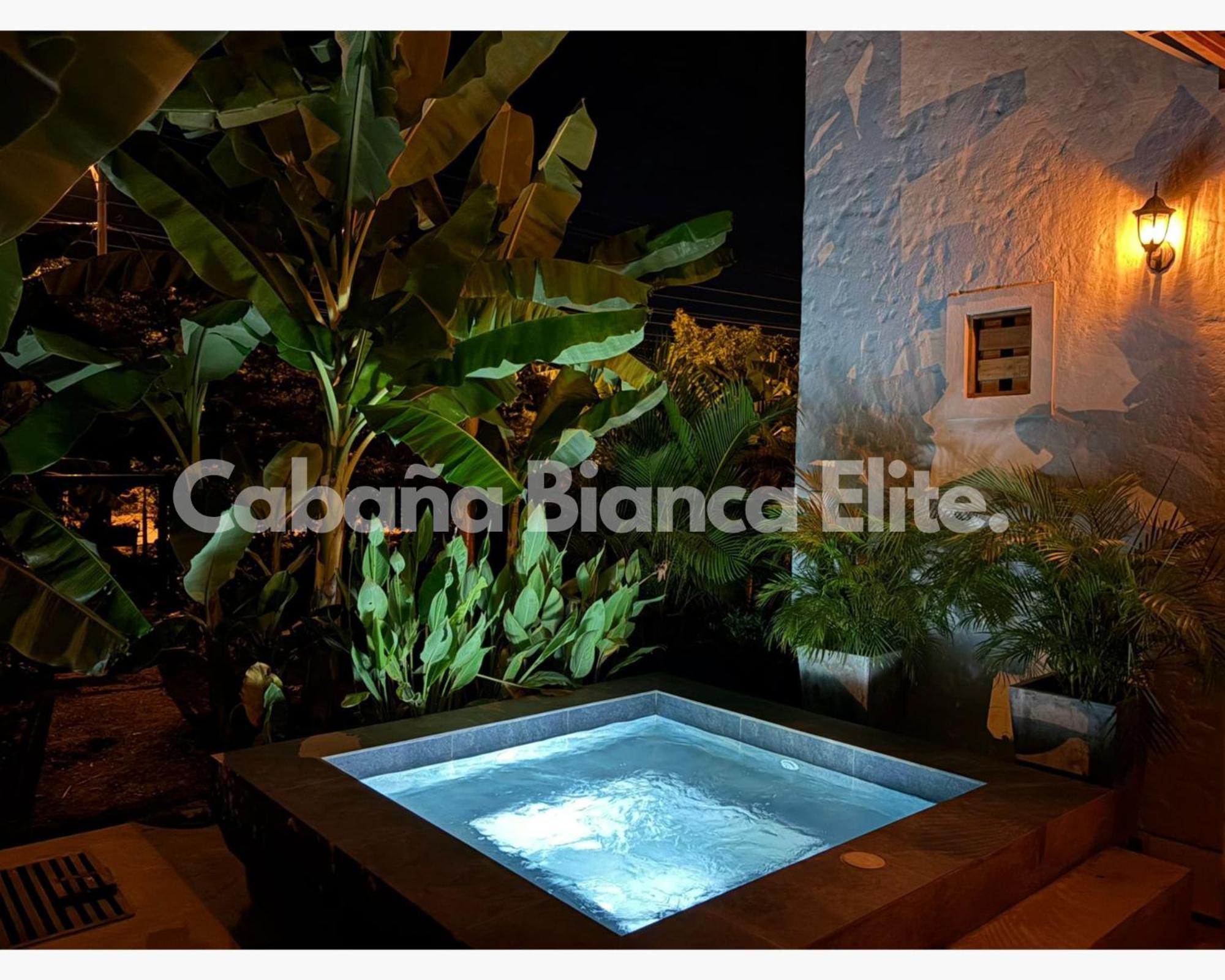 Bianca Elite Con Jacuzzi Privado! Holiday home *