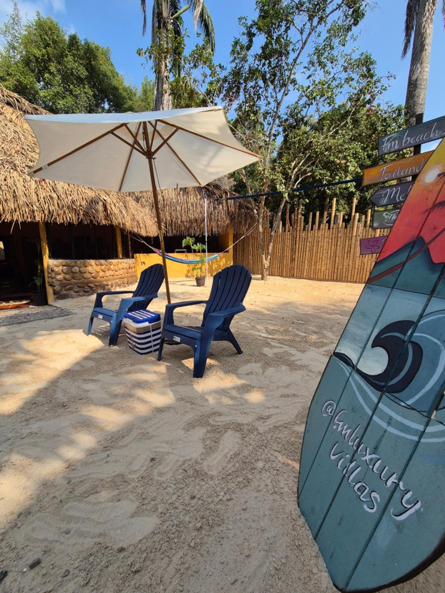 Fm Luxury Arquitectura Tipo Yakarta Con Playa Artificial Y Cinema Al Aire Libre *