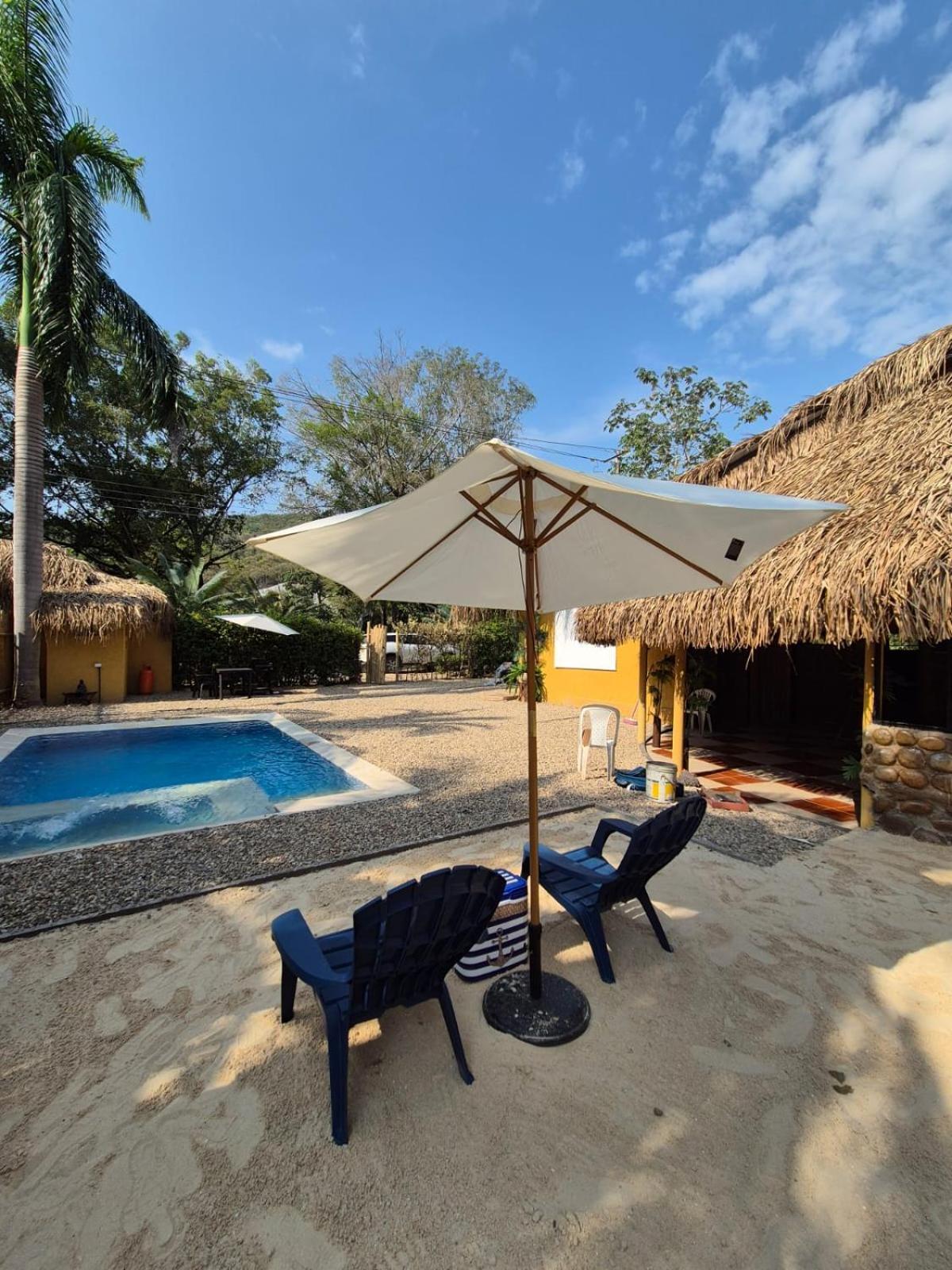Fm Luxury Arquitectura Tipo Yakarta Con Playa Artificial Y Cinema Al Aire Libre Villa *
