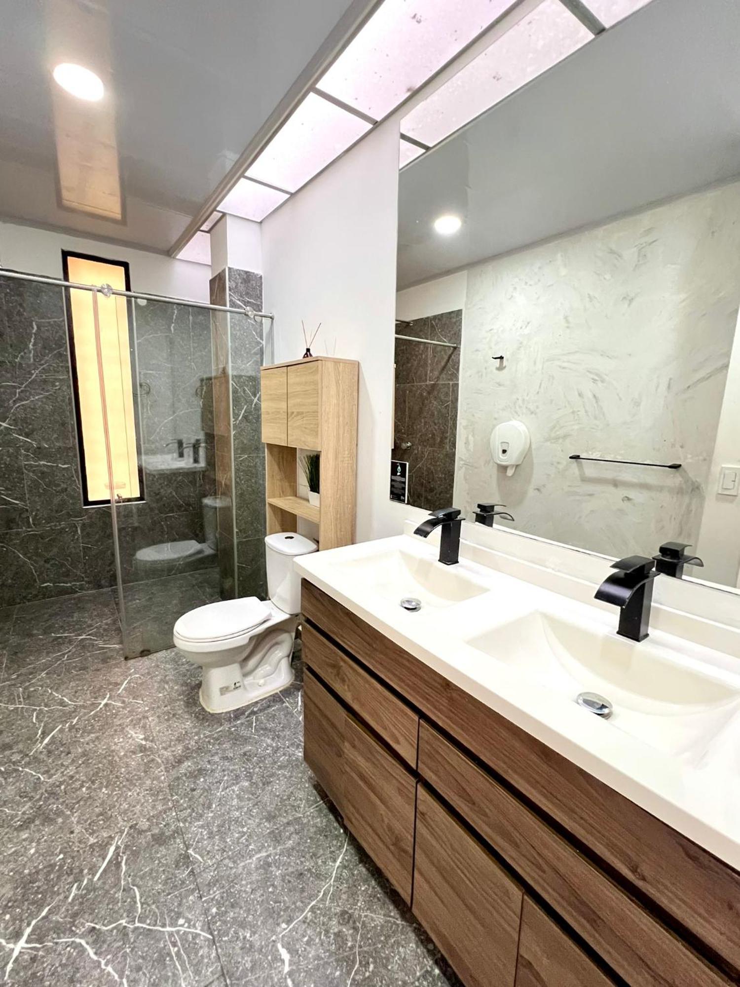 Villa Fm Luxury De Arquitectura Mediterranea Piscina Privada Y Cine