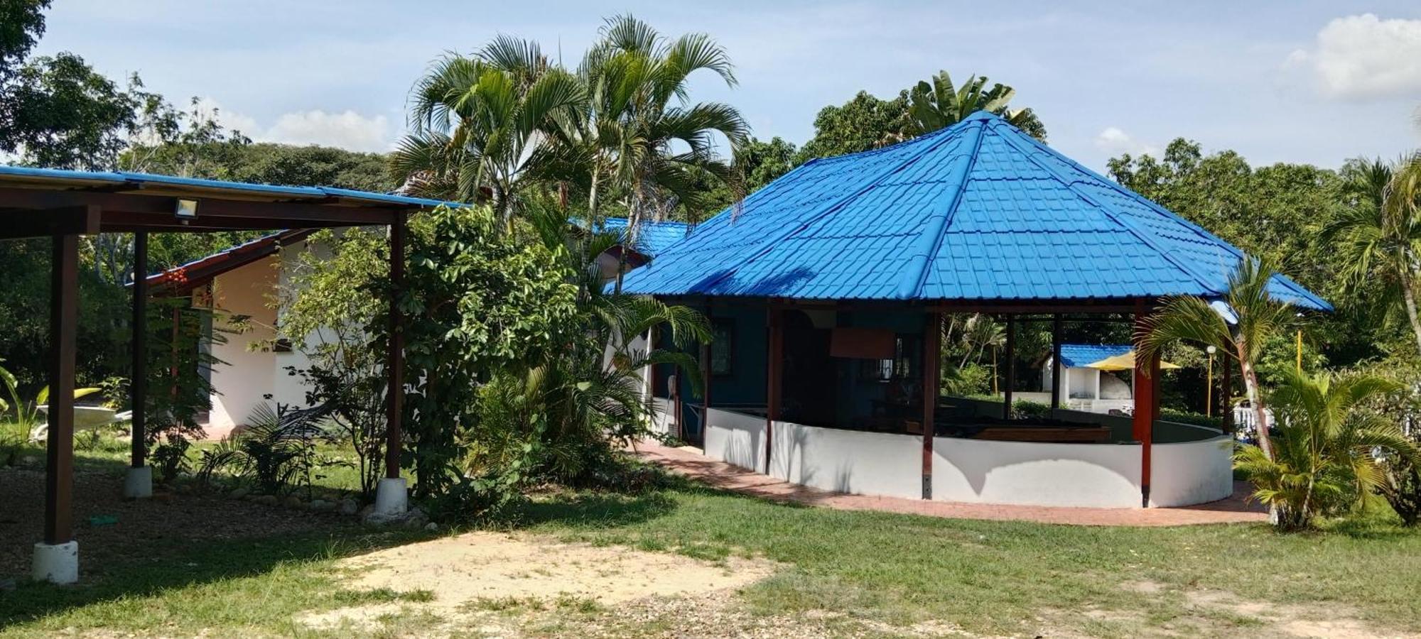 El Refugio Del Colibri - *