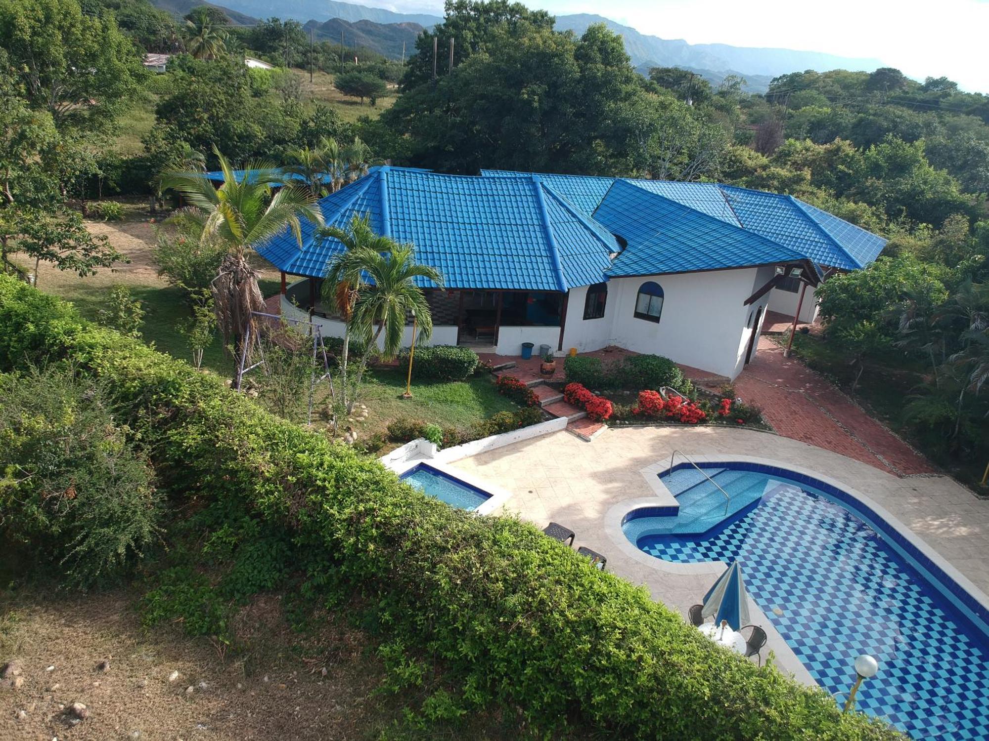 El Refugio Del Colibri - *