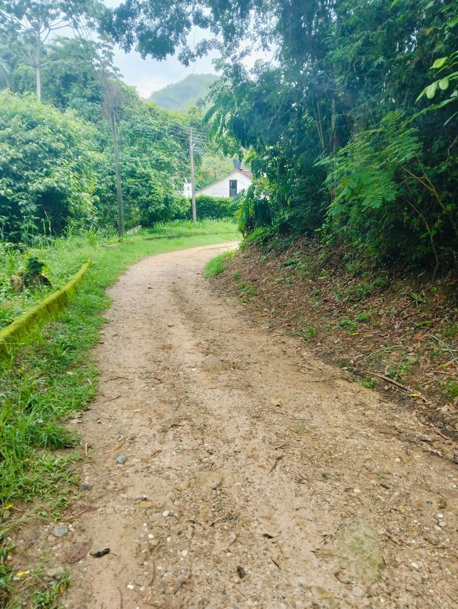 Casa Campestre Y Vacacional * Melgar