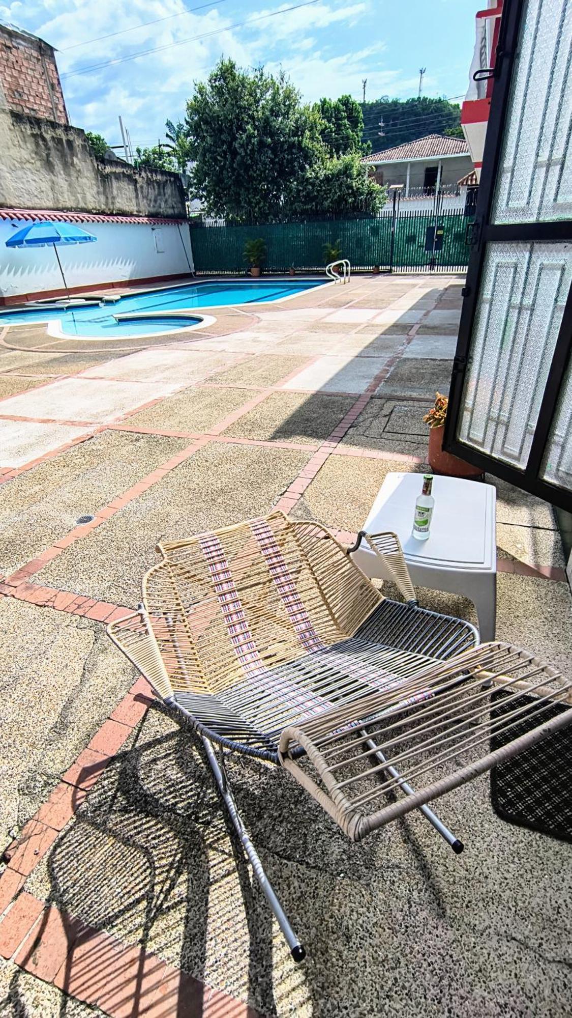 Casa Campestre Con Piscina Y Jacuzzi En *
