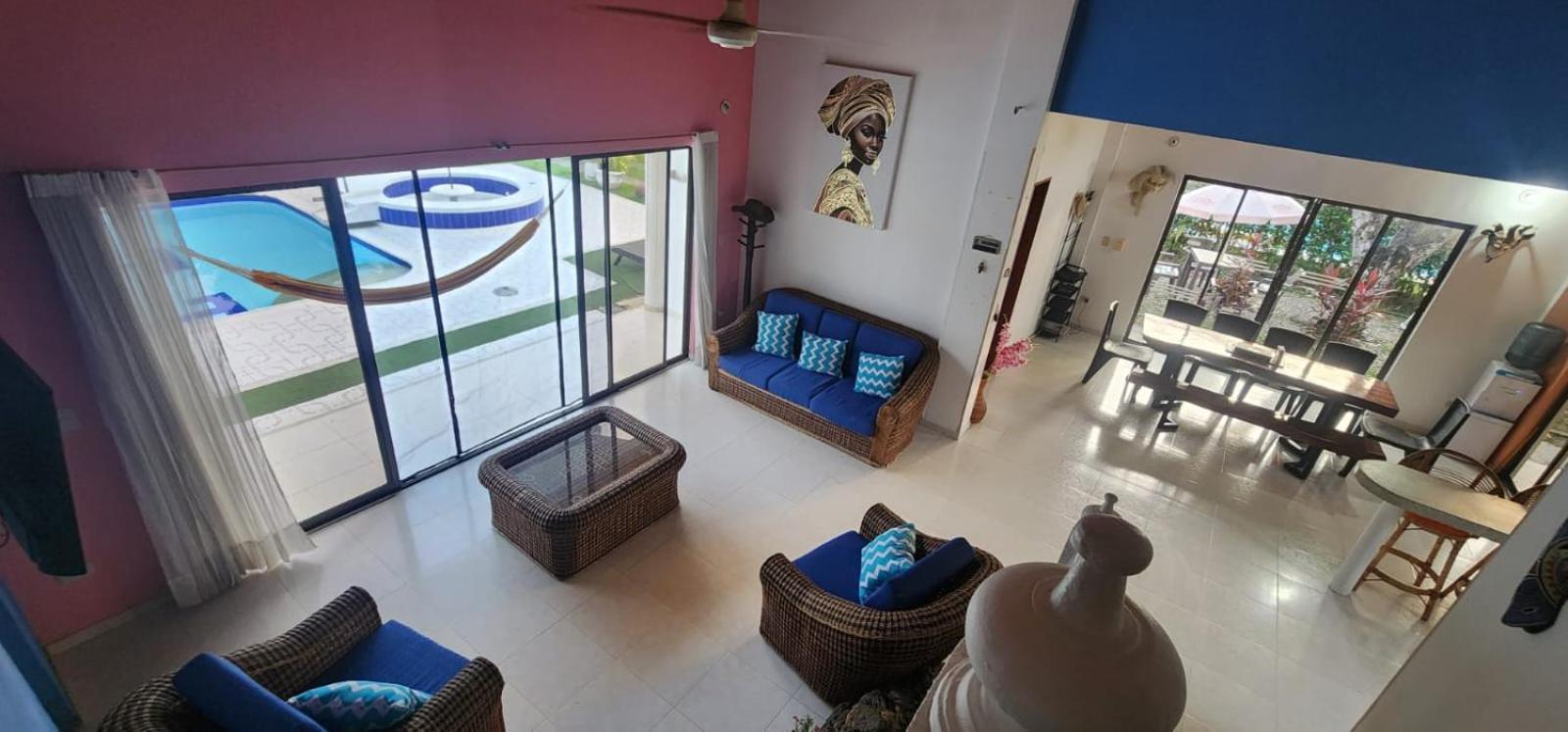 Casa Con Piscina Privada Melgar