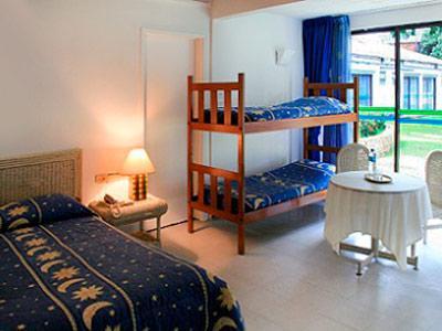 Hotel Guadaira 3*