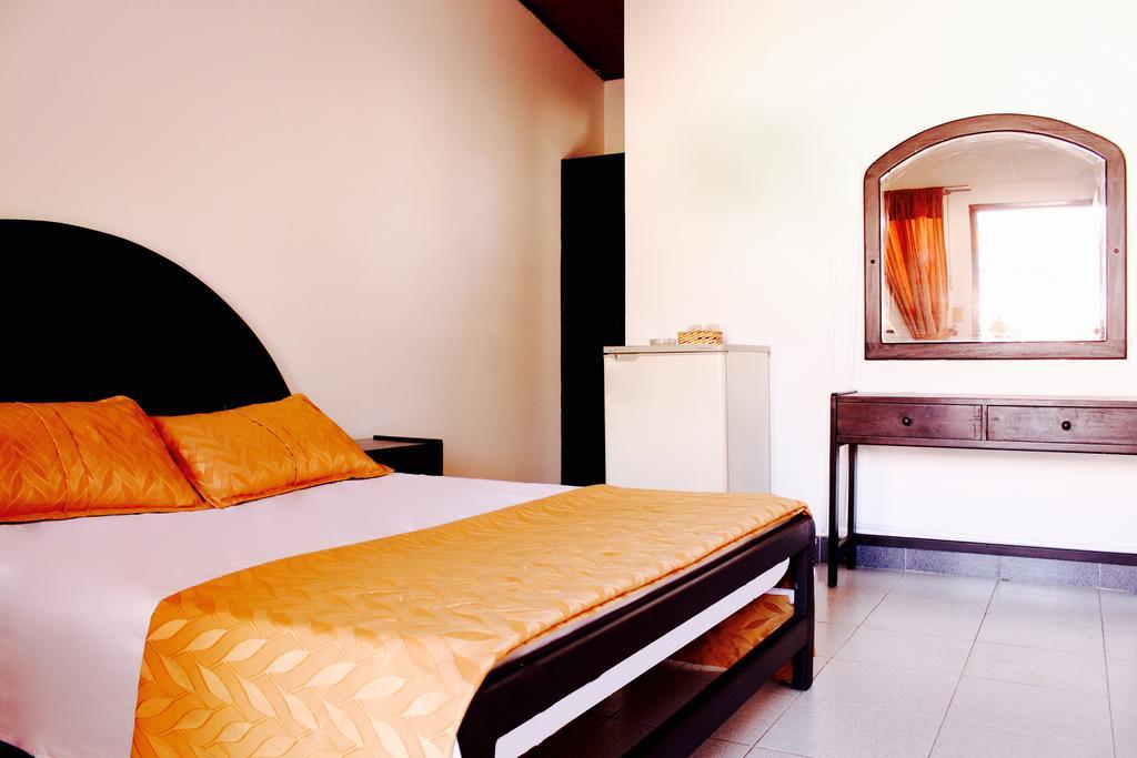 Alborada Hotel